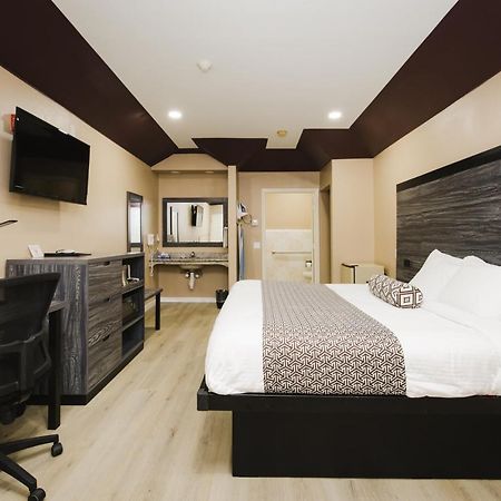 Sapphire Inn & Suites Channelview Buitenkant foto