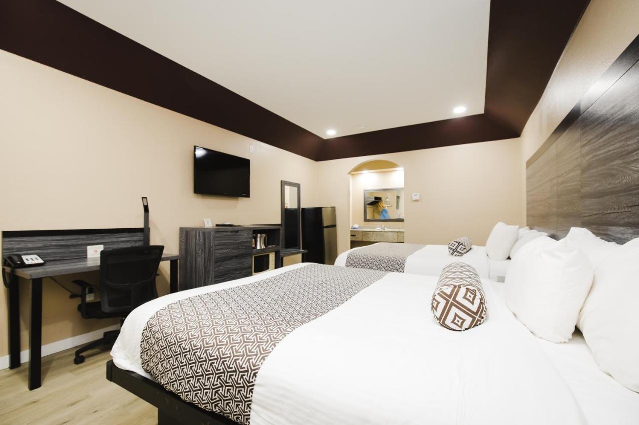 Sapphire Inn & Suites Channelview Buitenkant foto