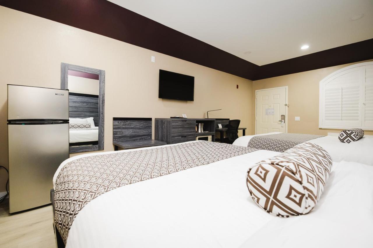 Sapphire Inn & Suites Channelview Buitenkant foto
