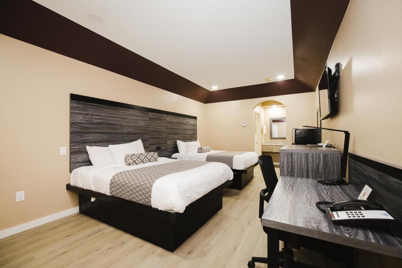 Sapphire Inn & Suites Channelview Buitenkant foto