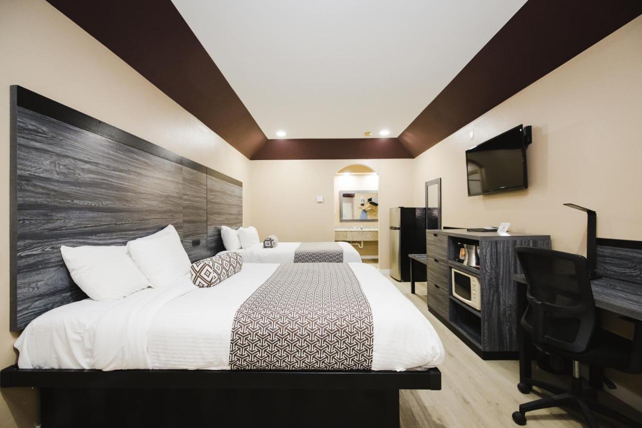 Sapphire Inn & Suites Channelview Buitenkant foto
