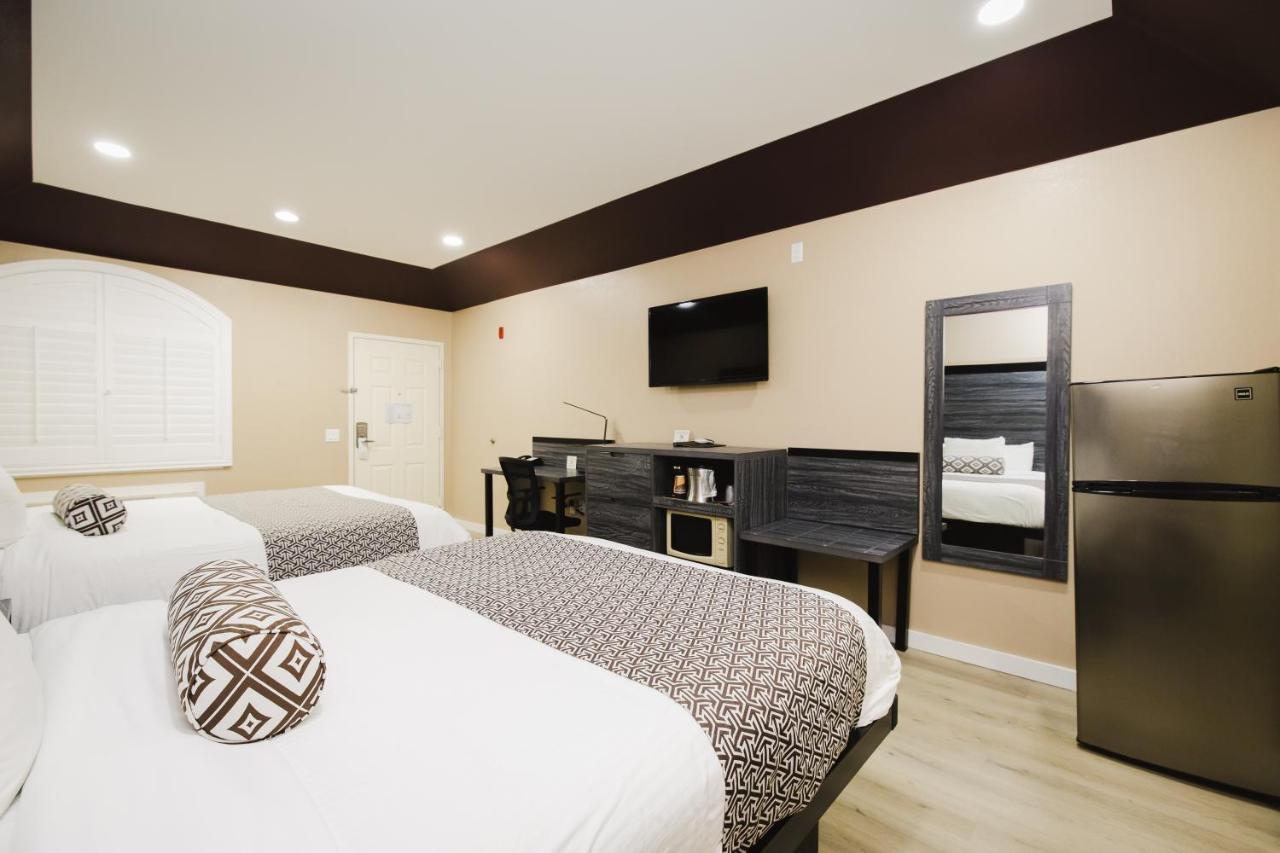 Sapphire Inn & Suites Channelview Buitenkant foto