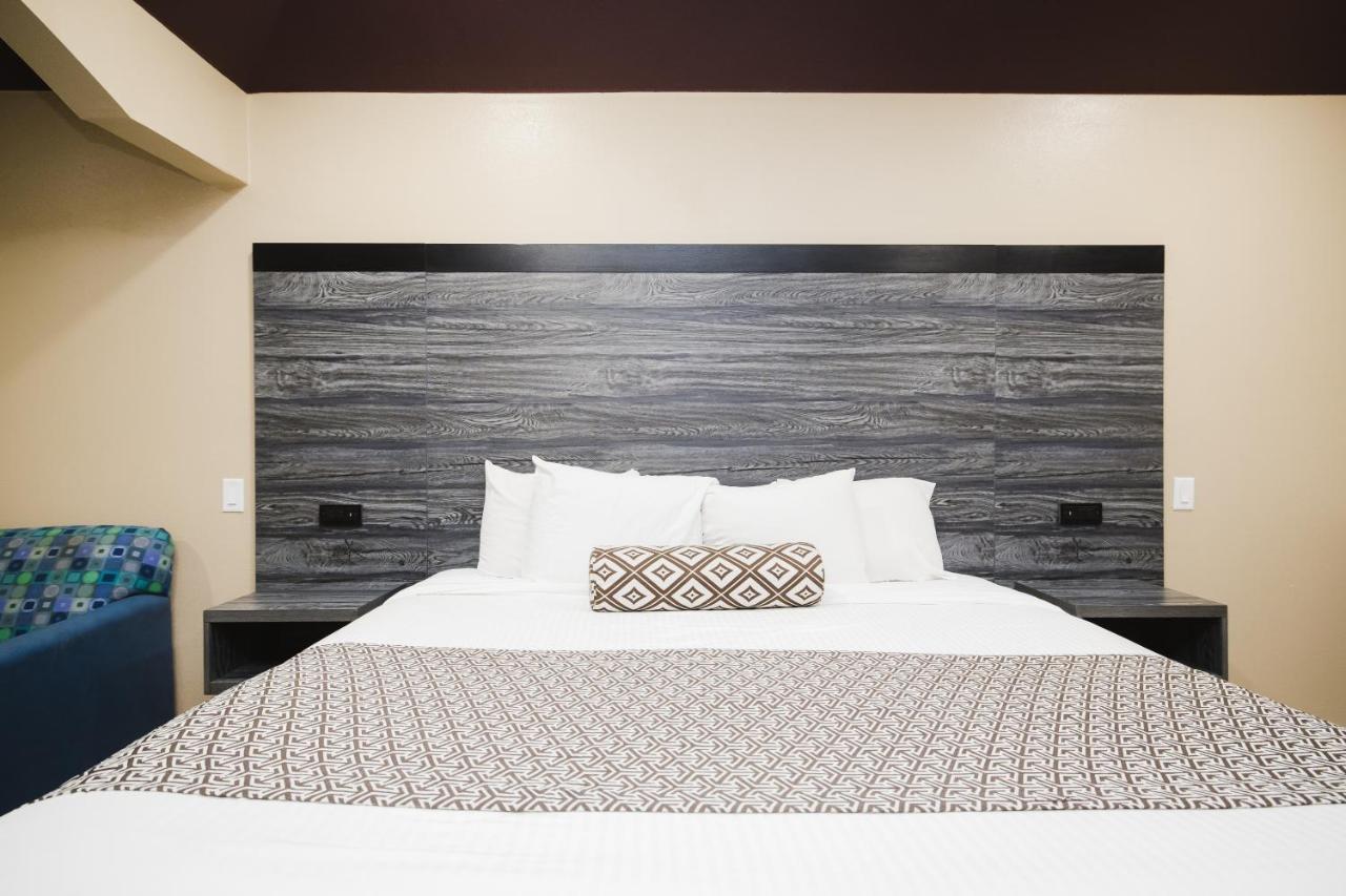 Sapphire Inn & Suites Channelview Buitenkant foto