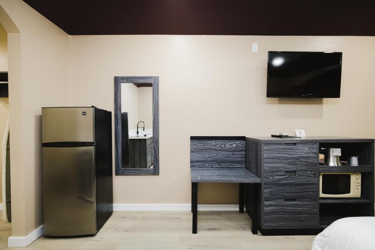 Sapphire Inn & Suites Channelview Buitenkant foto
