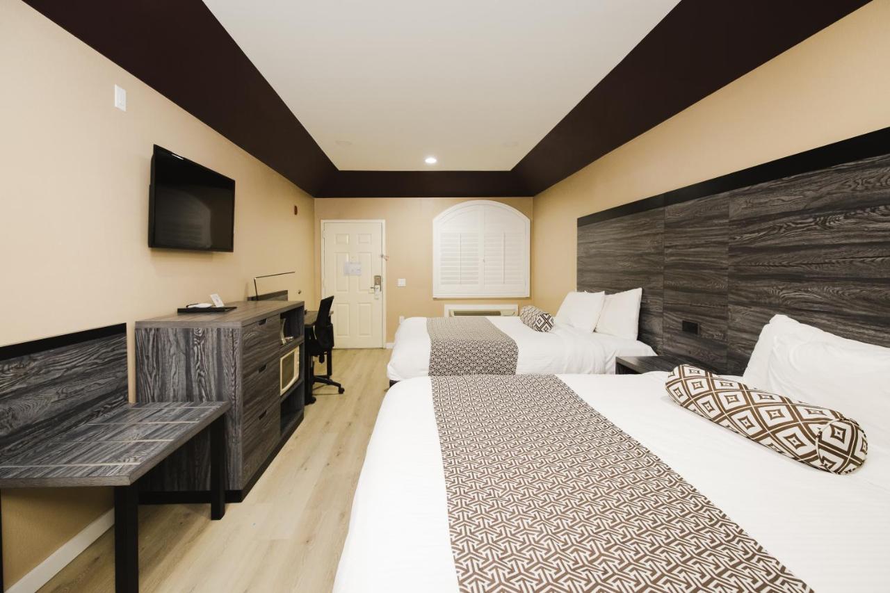 Sapphire Inn & Suites Channelview Buitenkant foto