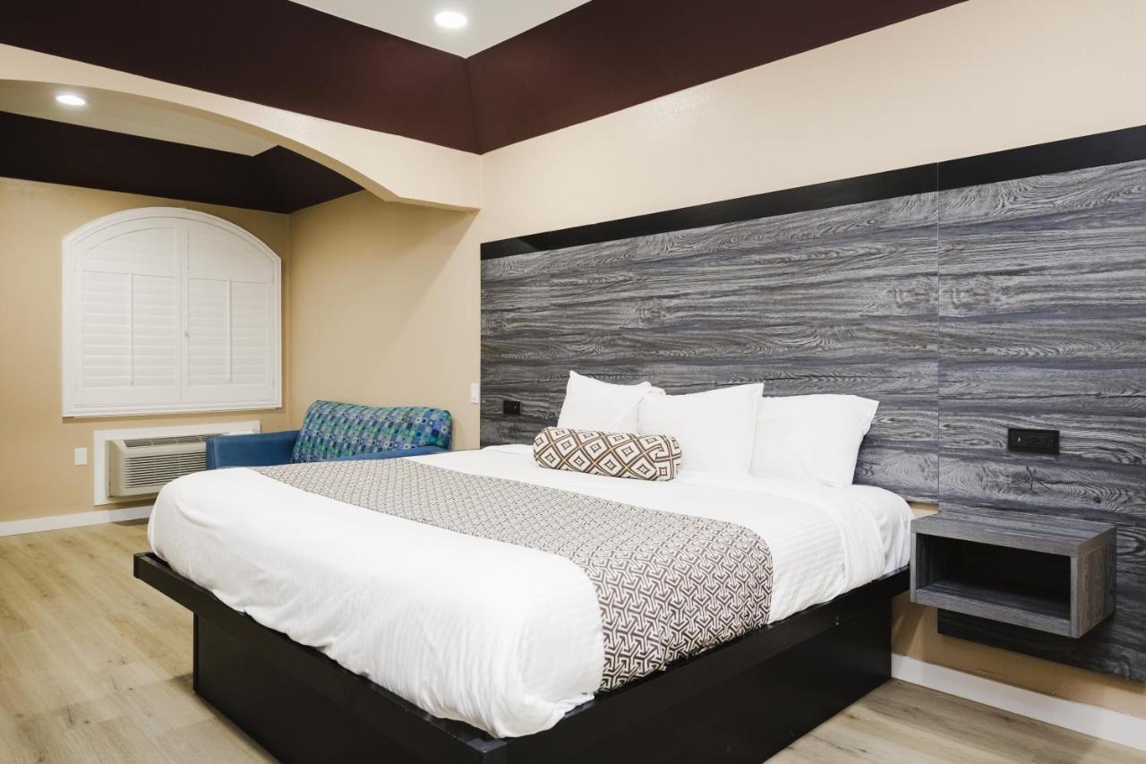 Sapphire Inn & Suites Channelview Buitenkant foto